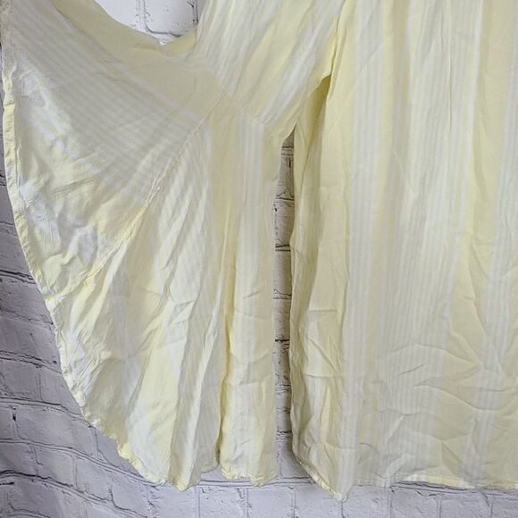 Macy's Fever Mellow Yellow Striped Off the Shoulder Ruffled Peasant Bell Blouse - Picture 5 of 11